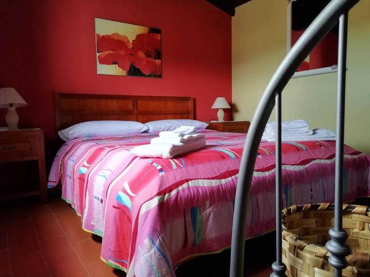 B&B Badde Cubas Usini Exterior foto