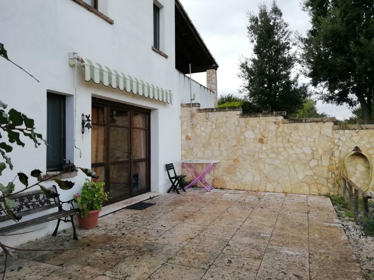B&B Badde Cubas Usini Exterior foto